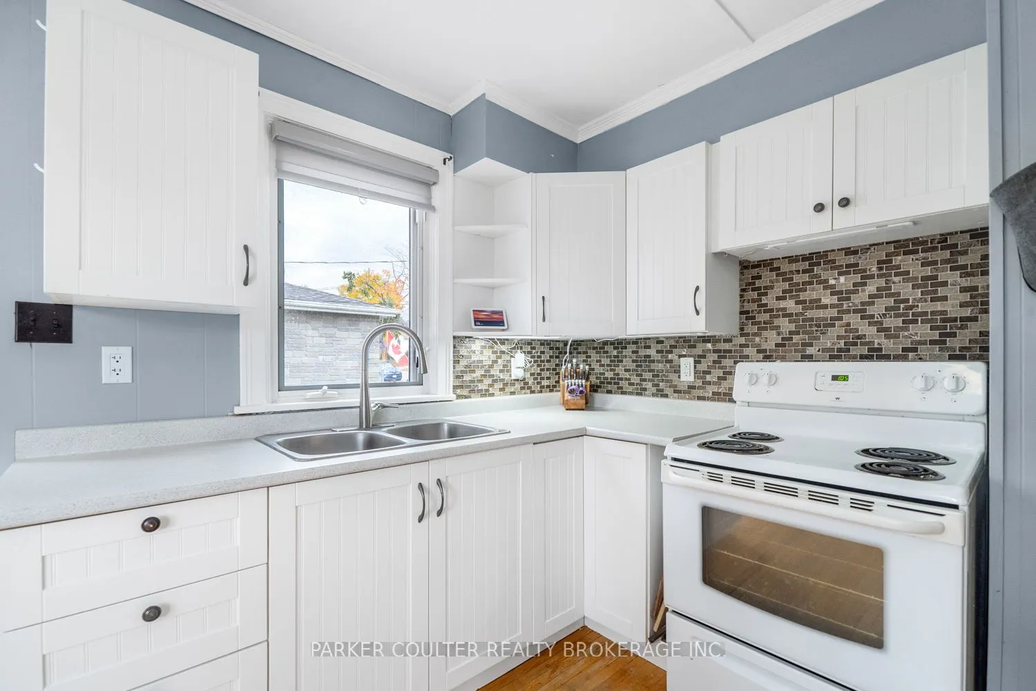 259 Nottawasaga Street