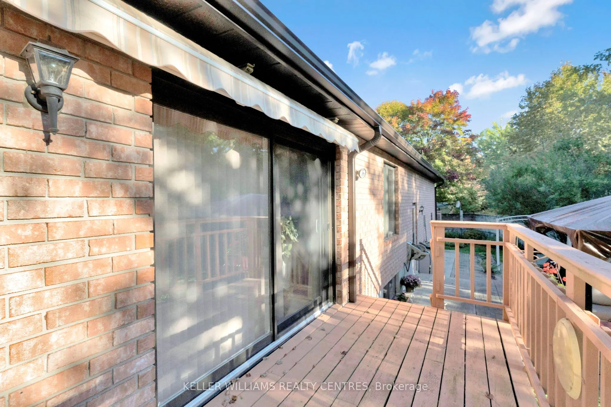 11 Birchmount Circle