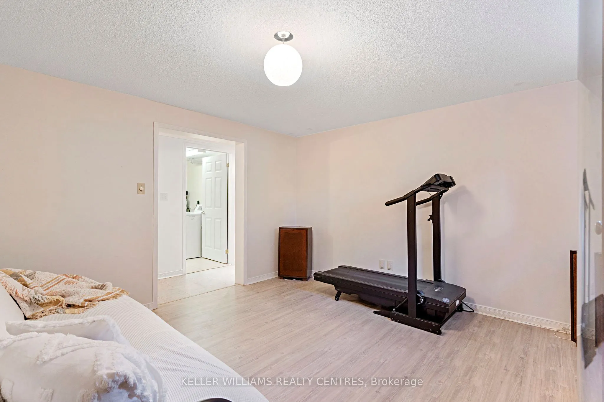 11 Birchmount Circle