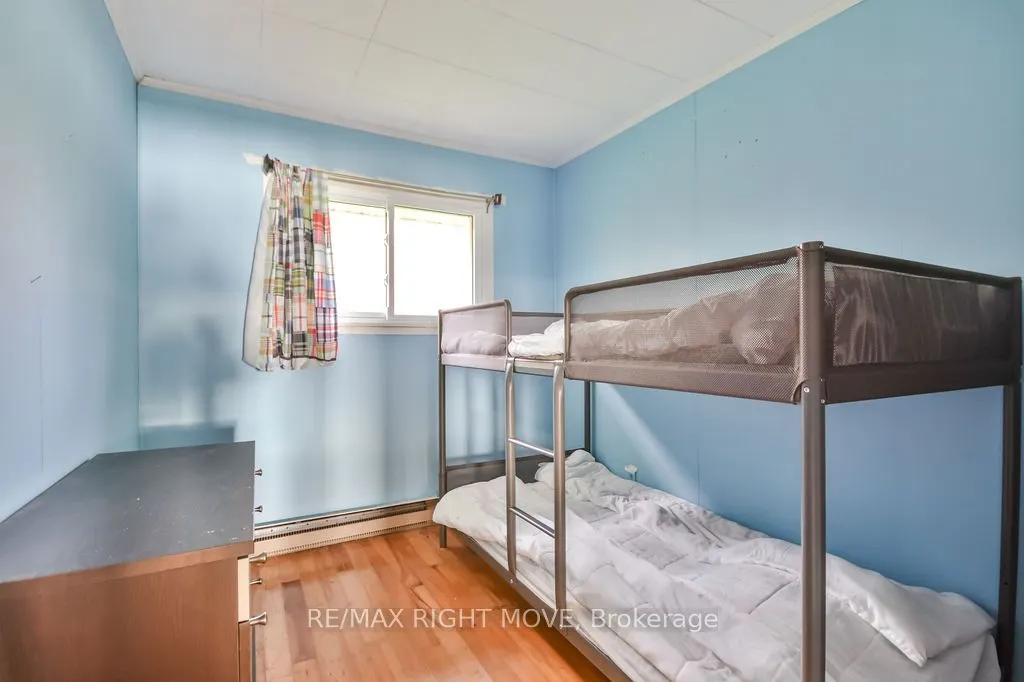 1467 Cunningham Crescent