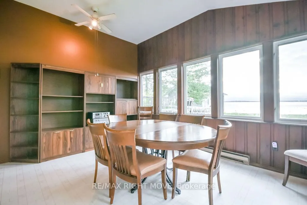 1467 Cunningham Crescent