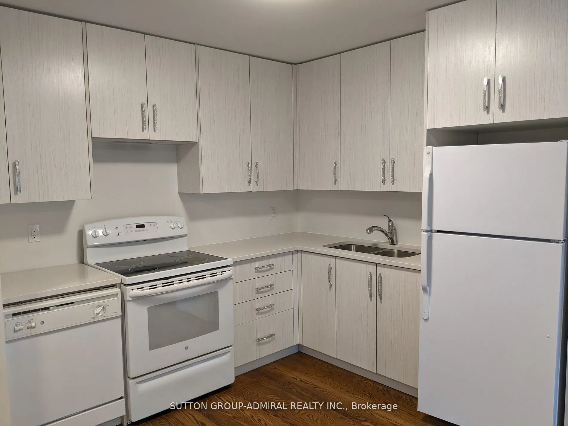 31 JEFFREY Street, #LOWER