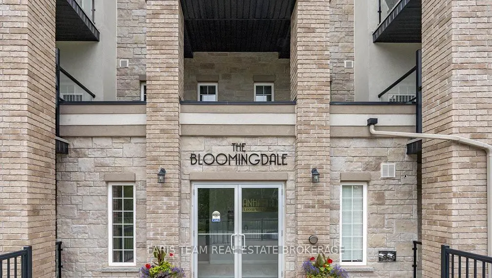 40 Ferndale Drive S, #210