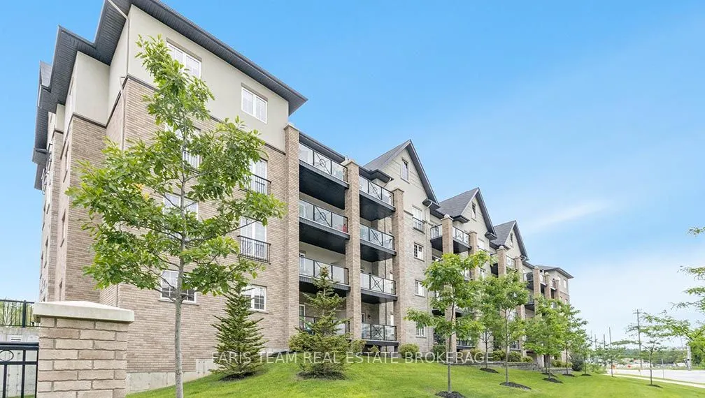 40 Ferndale Drive S, #210