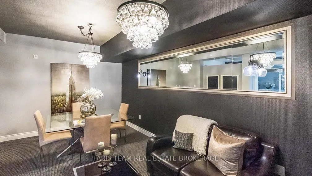 40 Ferndale Drive S, #210