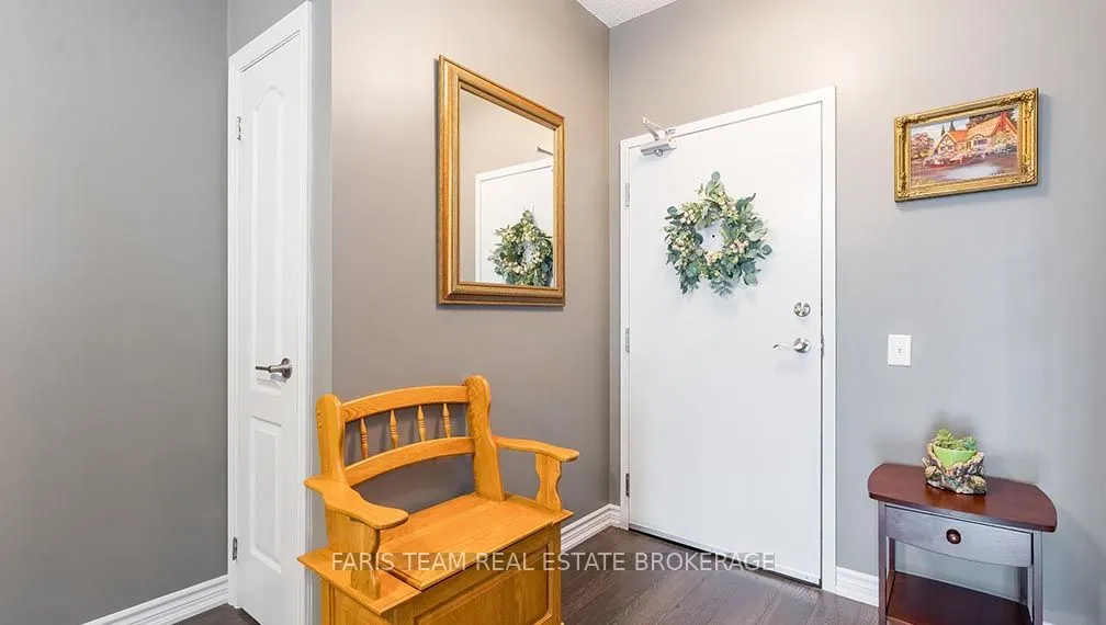 40 Ferndale Drive S, #210