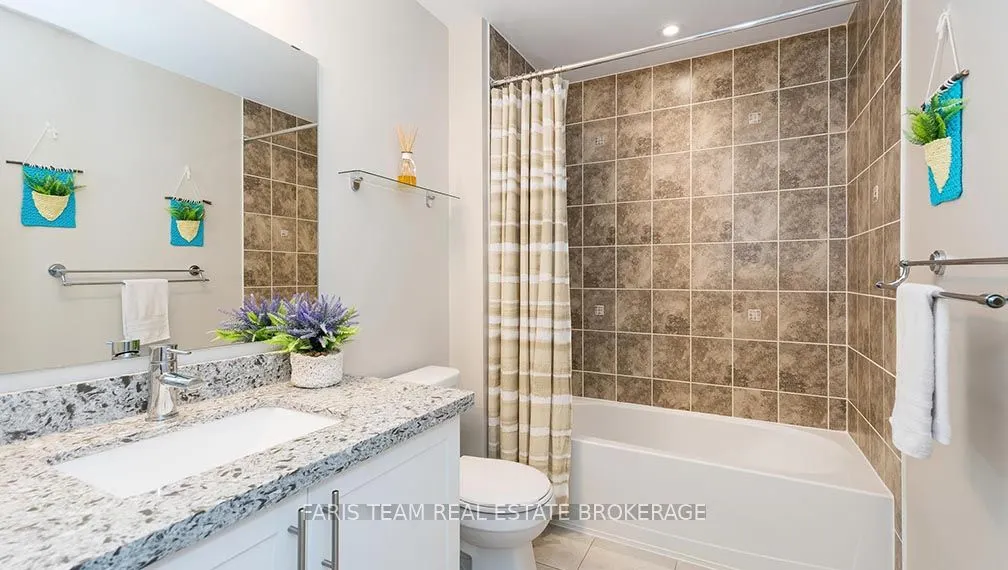 40 Ferndale Drive S, #210