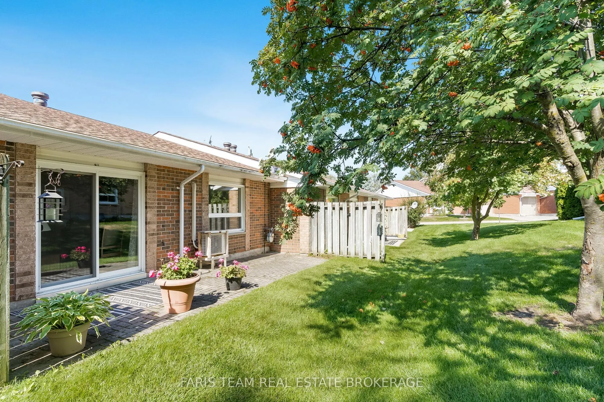 696 King Street, #93