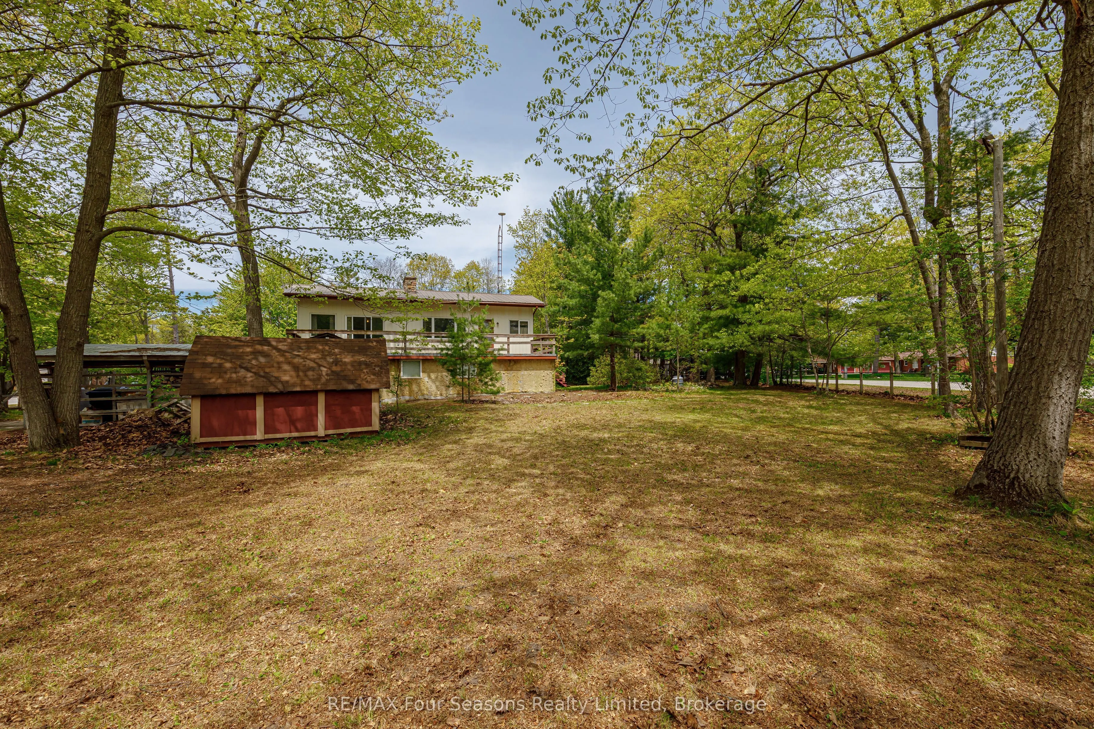 828 Oxbow Park Drive