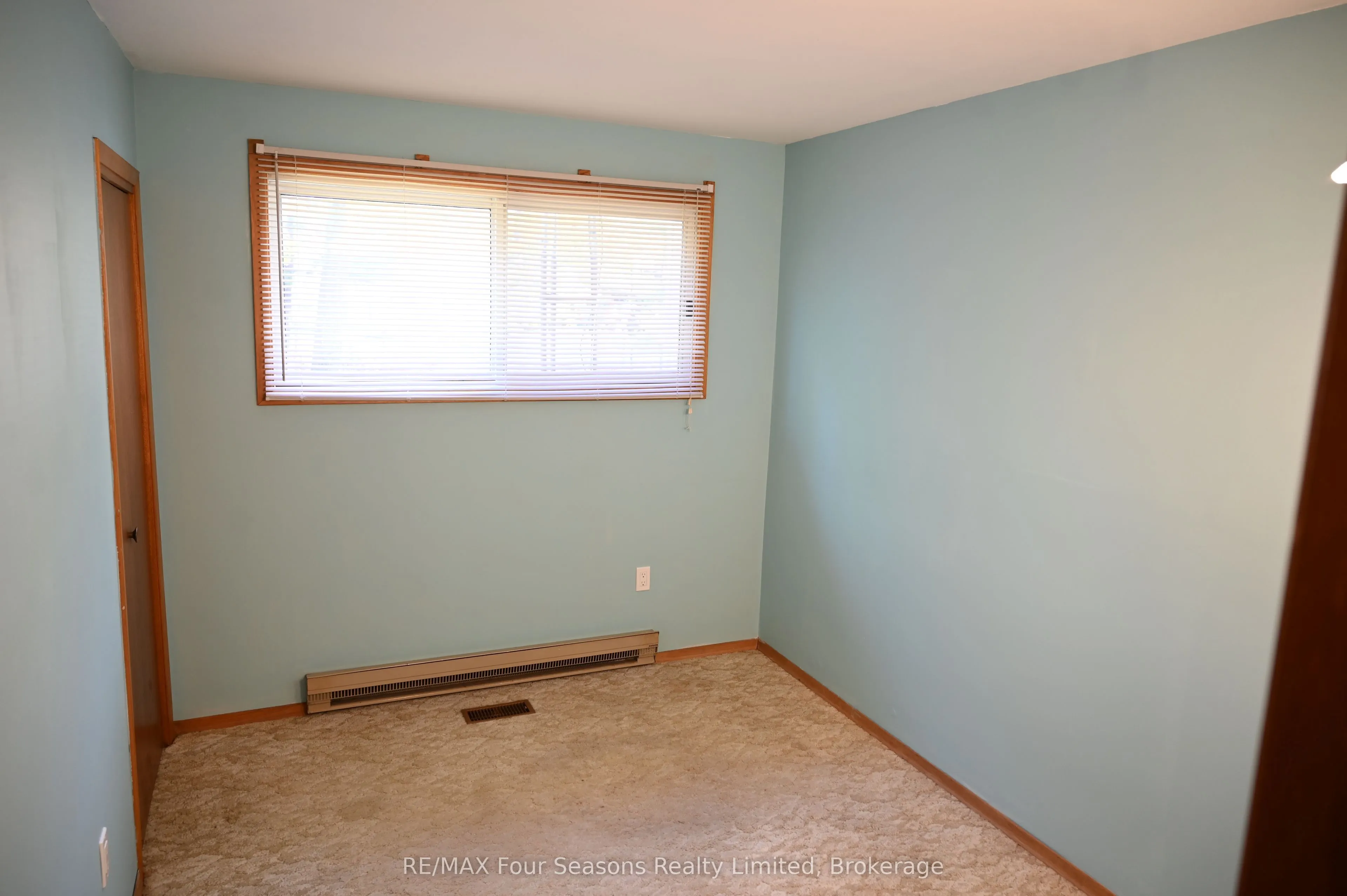 828 Oxbow Park Drive