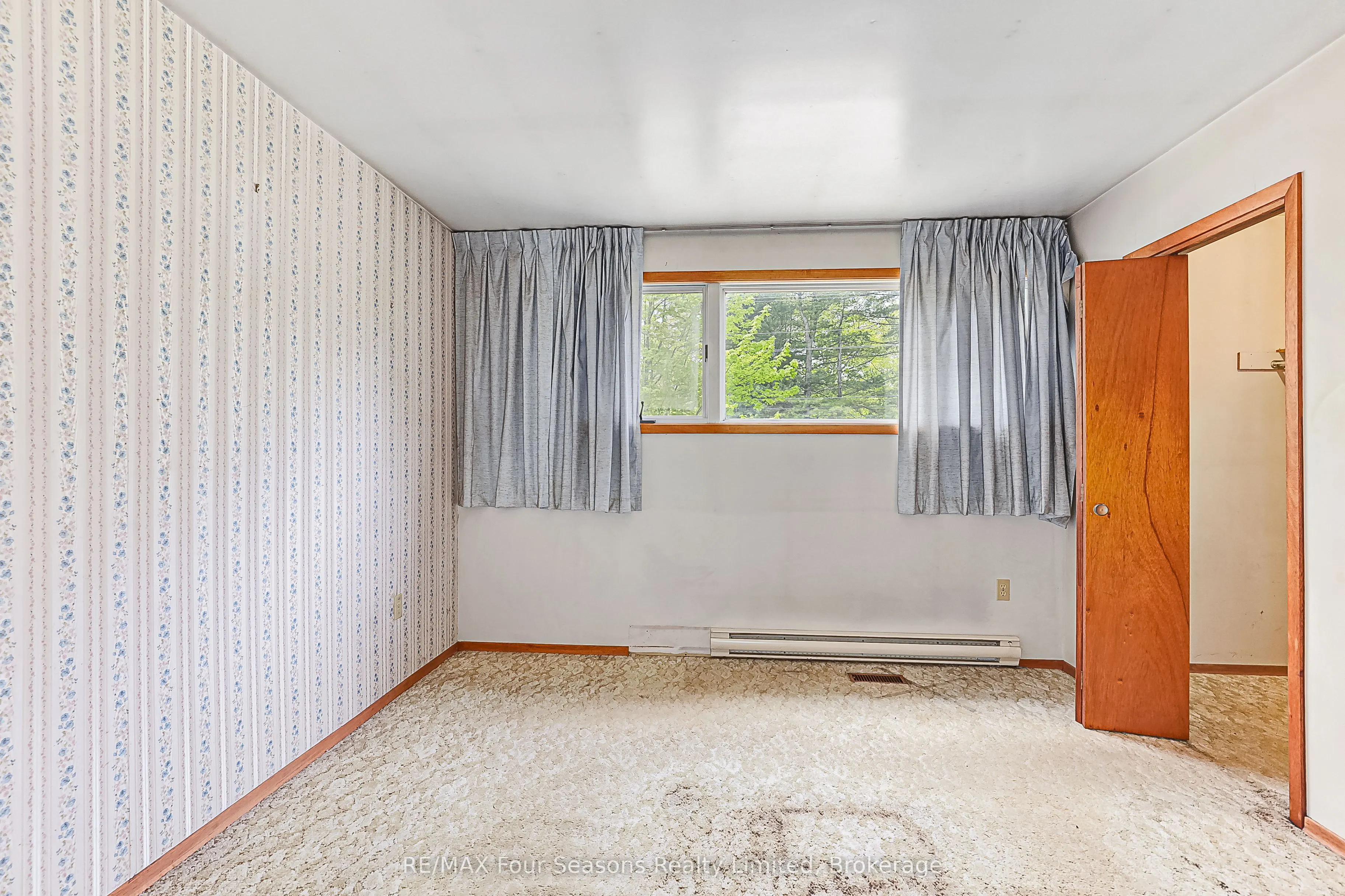 828 Oxbow Park Drive