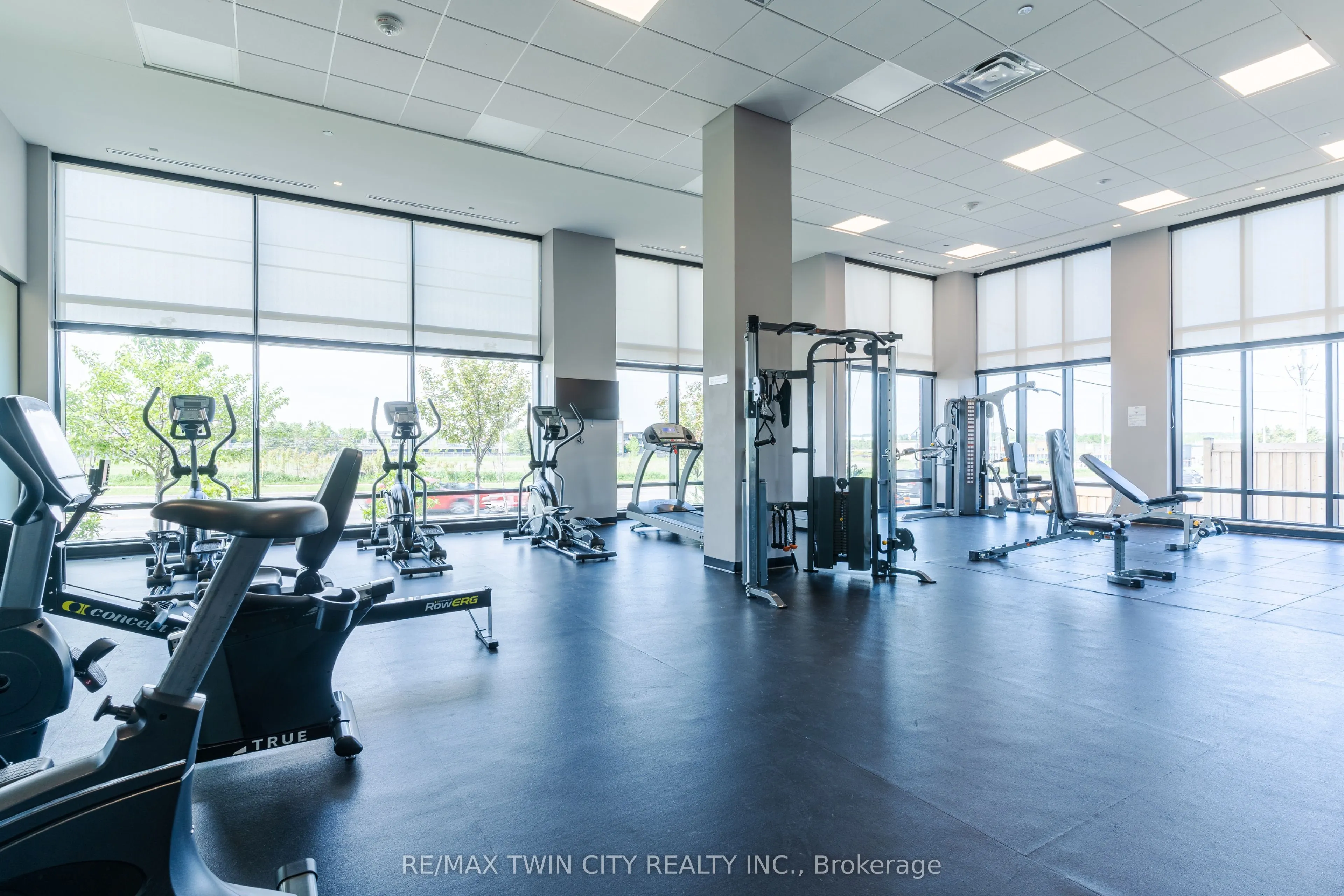 681 Yonge Street, #409