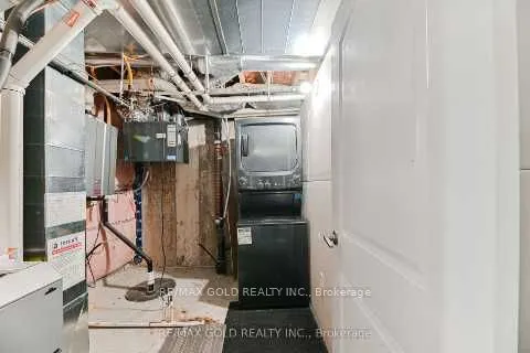 72 Brown Bear Street