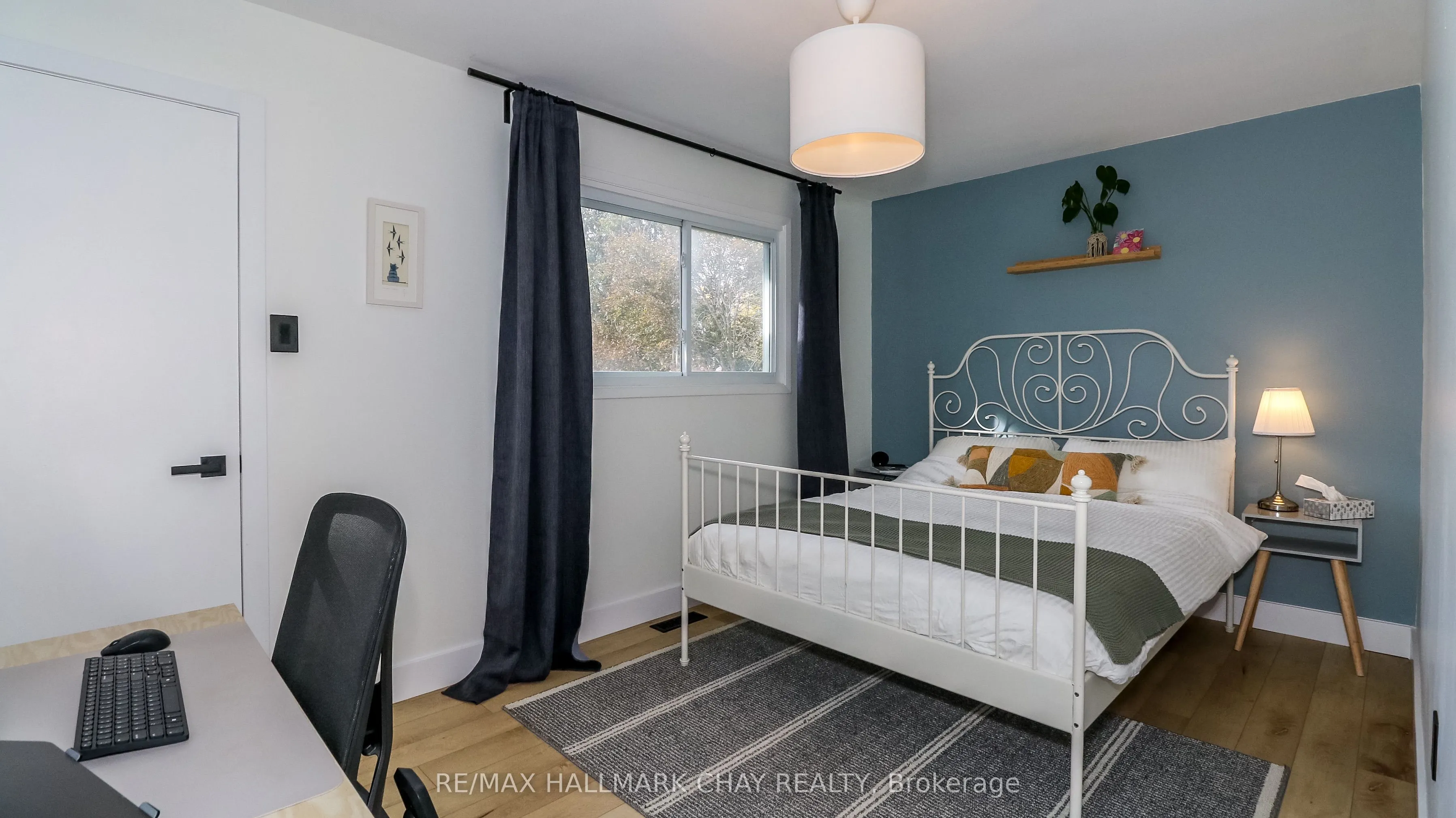 75 Elizabeth Street W