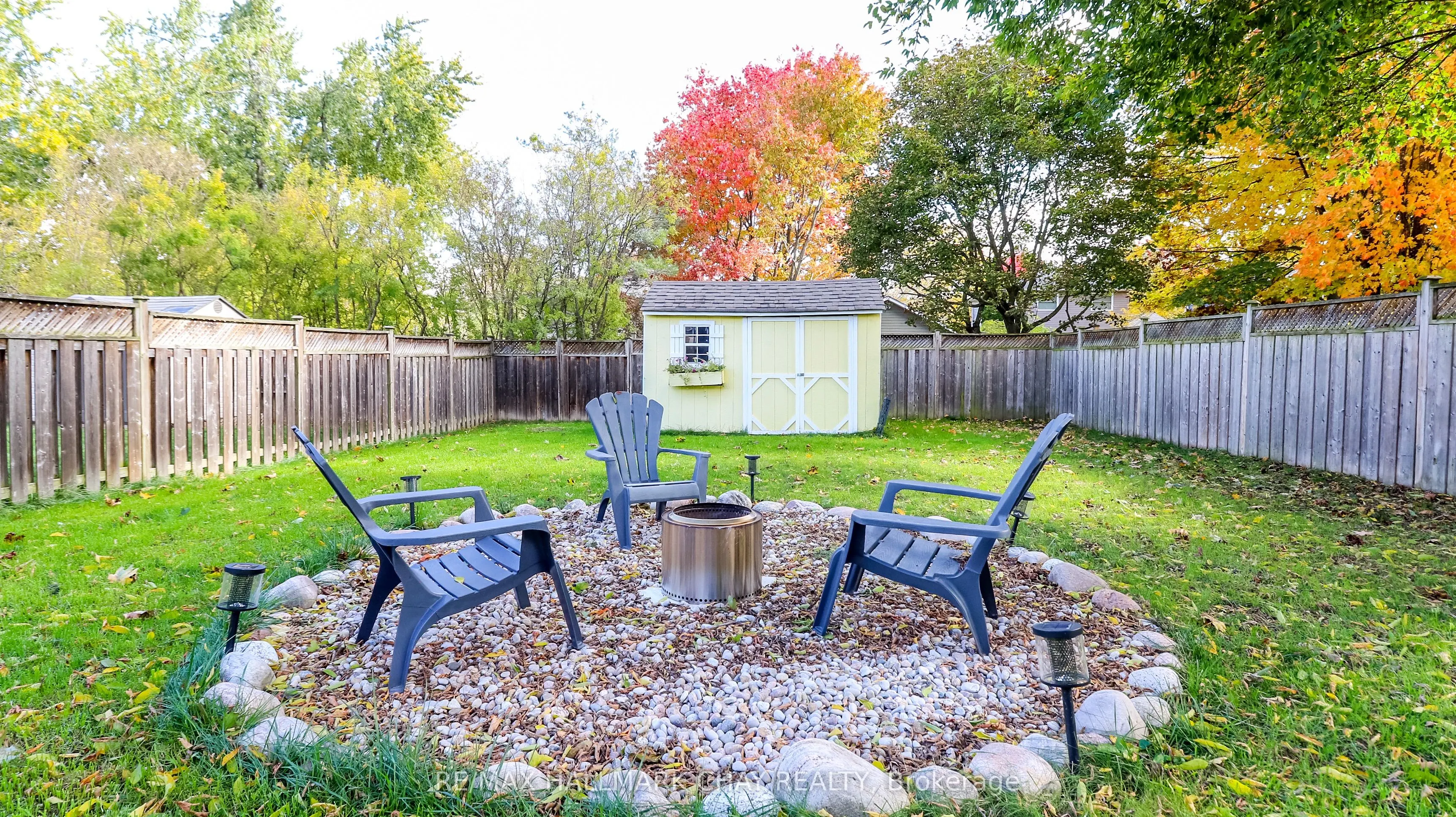 75 Elizabeth Street W