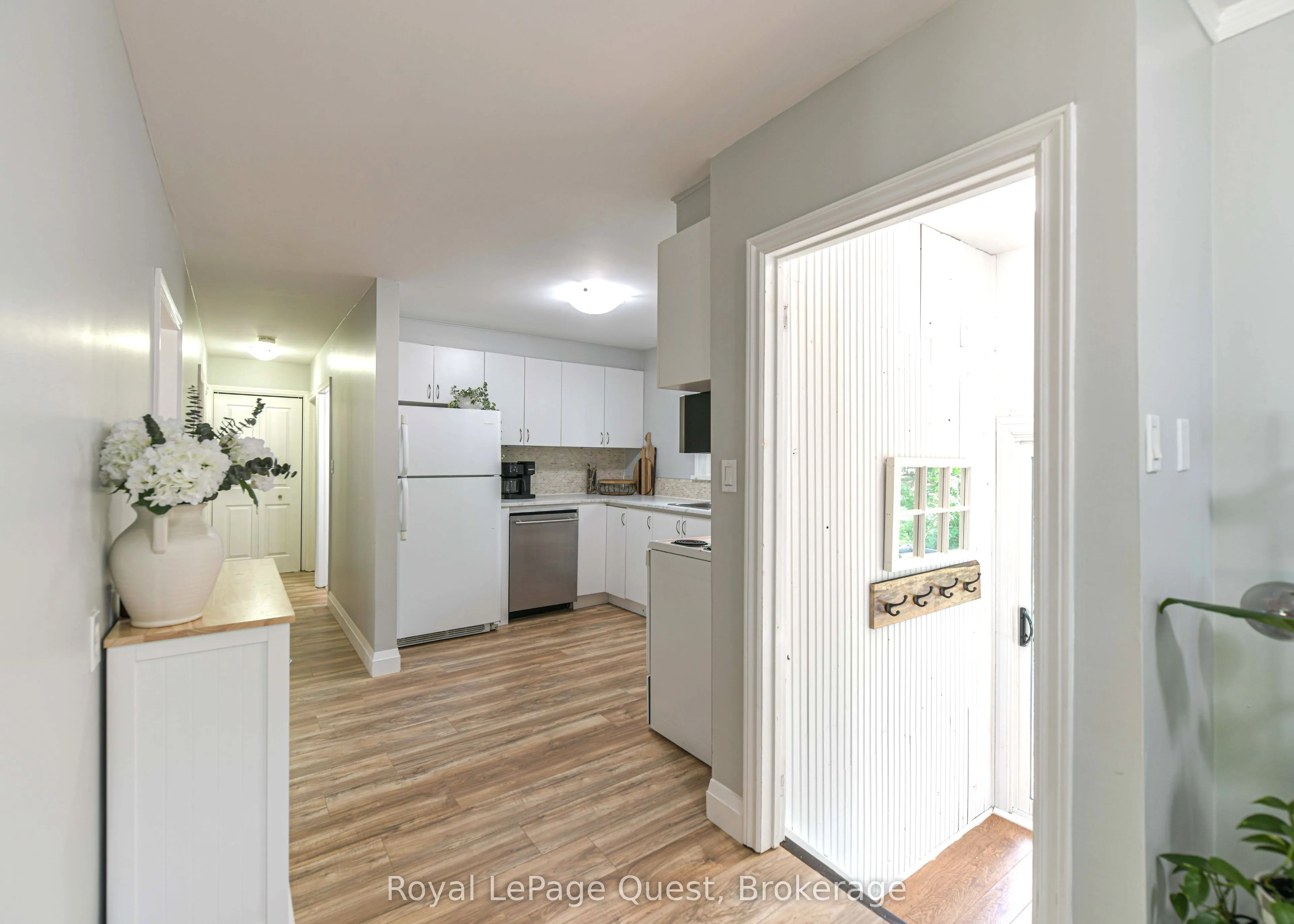 401 Mississaga Street W