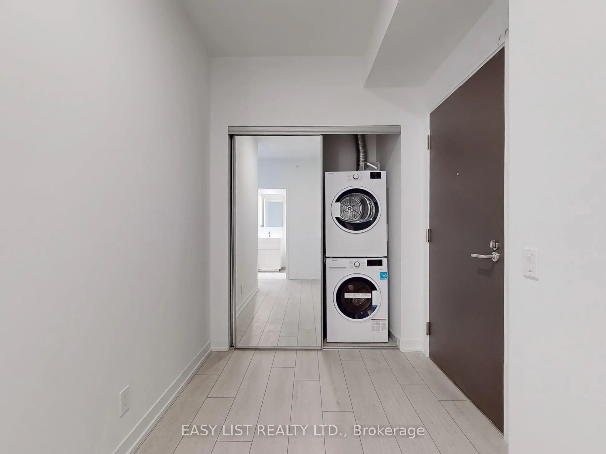 39 Mary Street, #2008