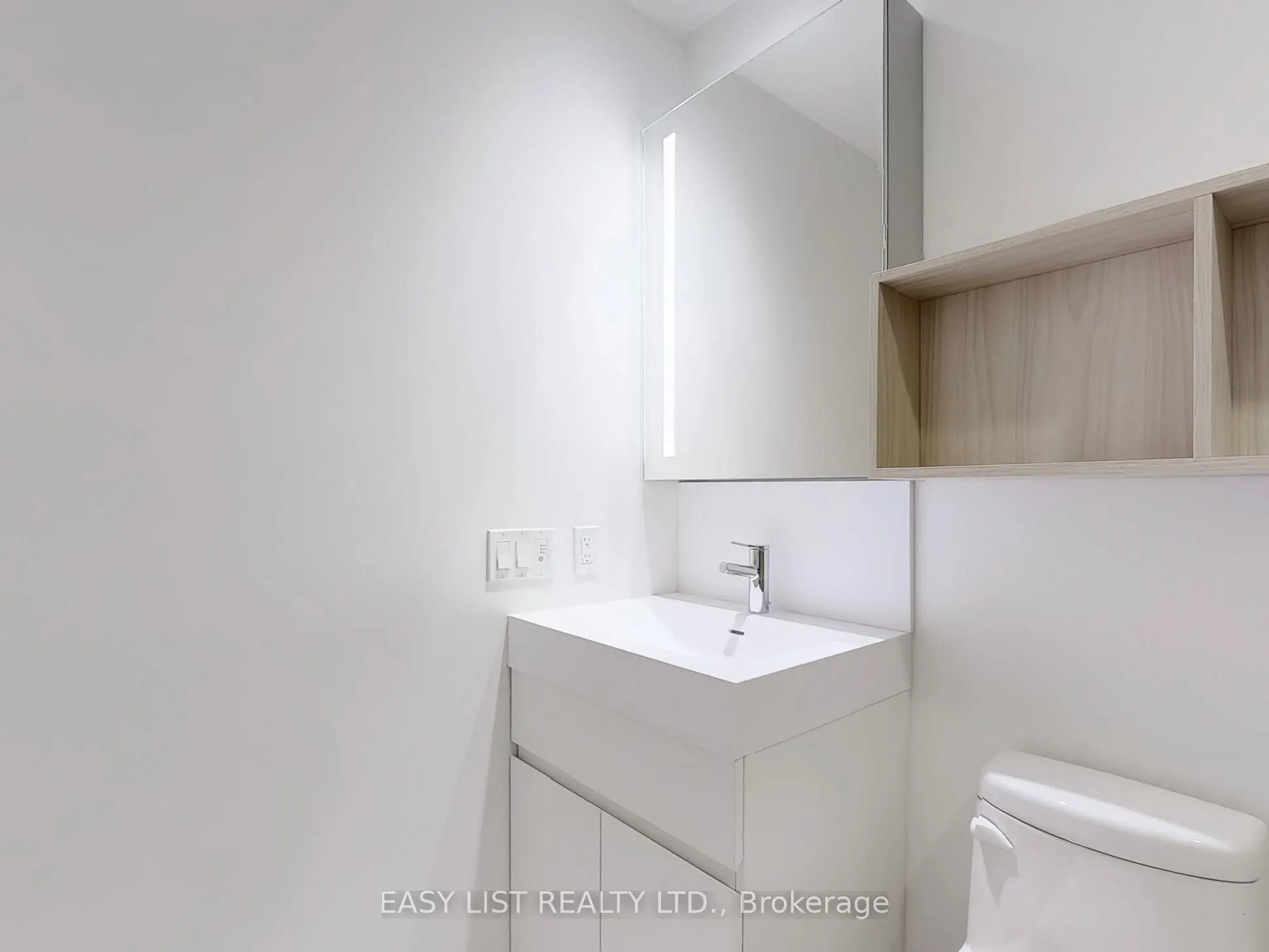 39 Mary Street, #2008