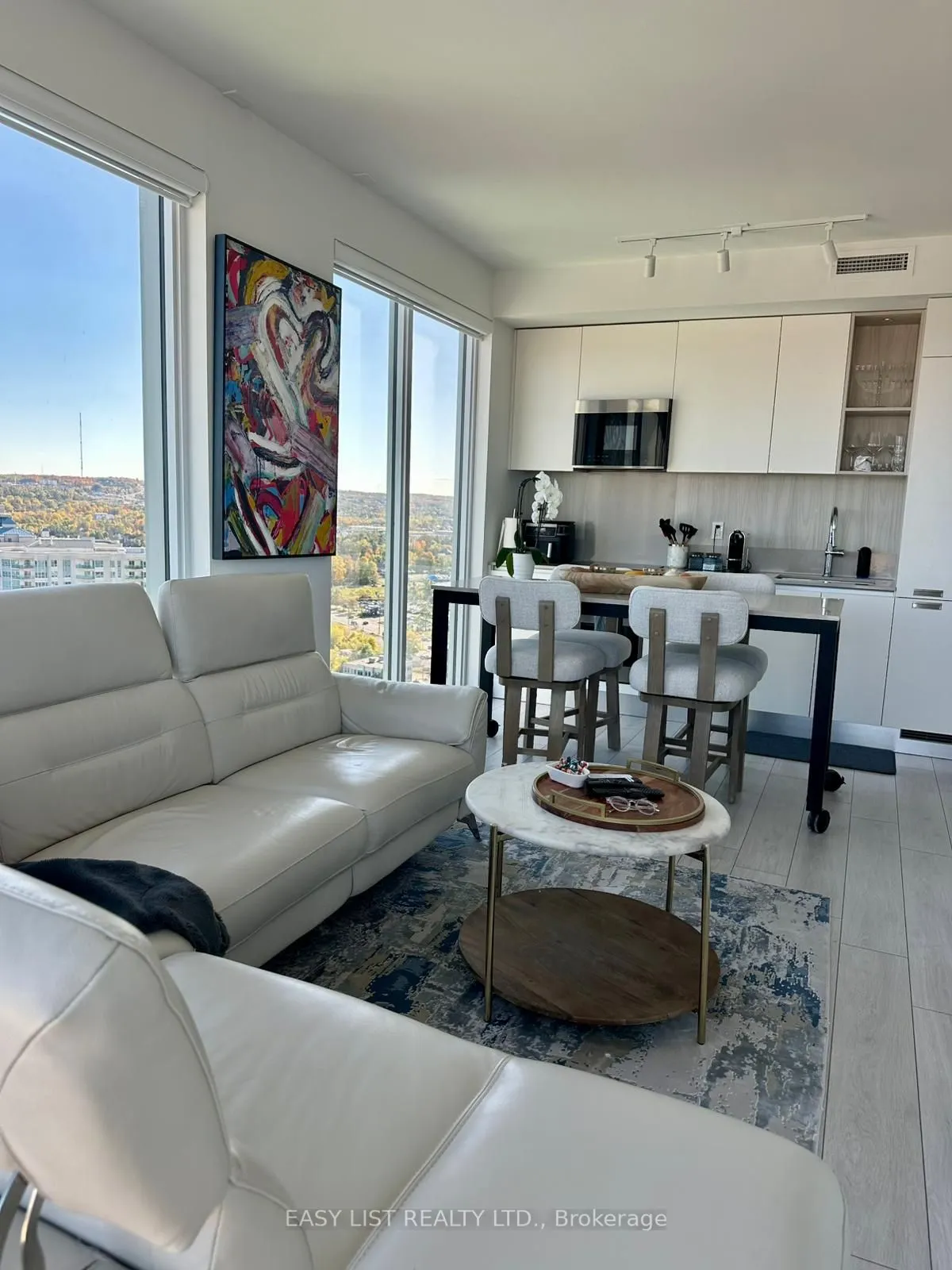 39 Mary Street, #2008