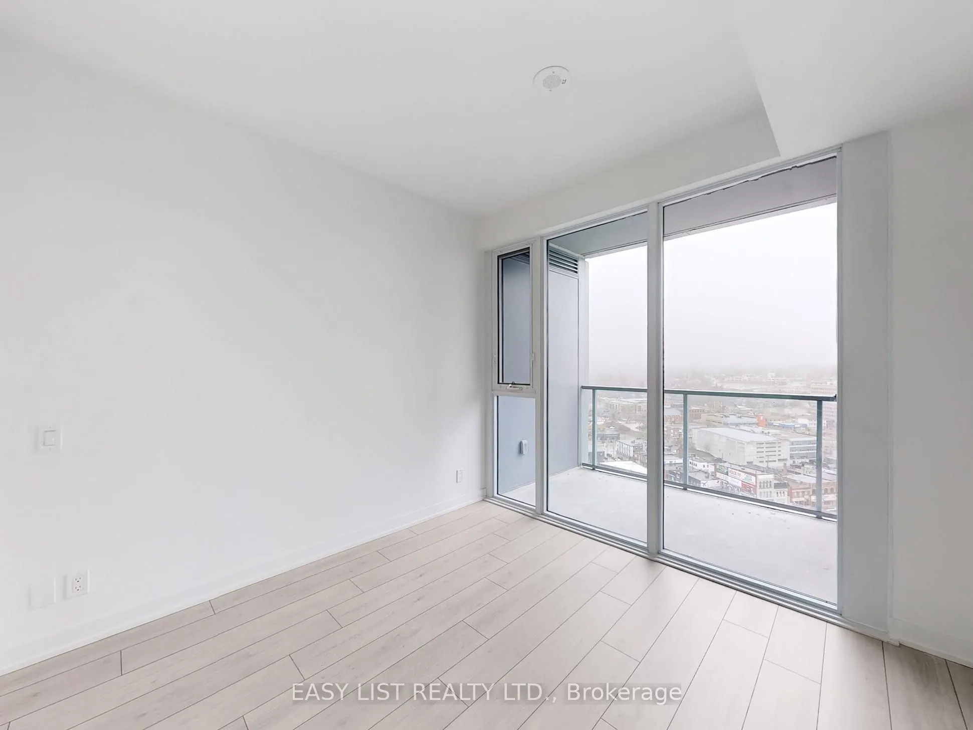 39 Mary Street, #2008