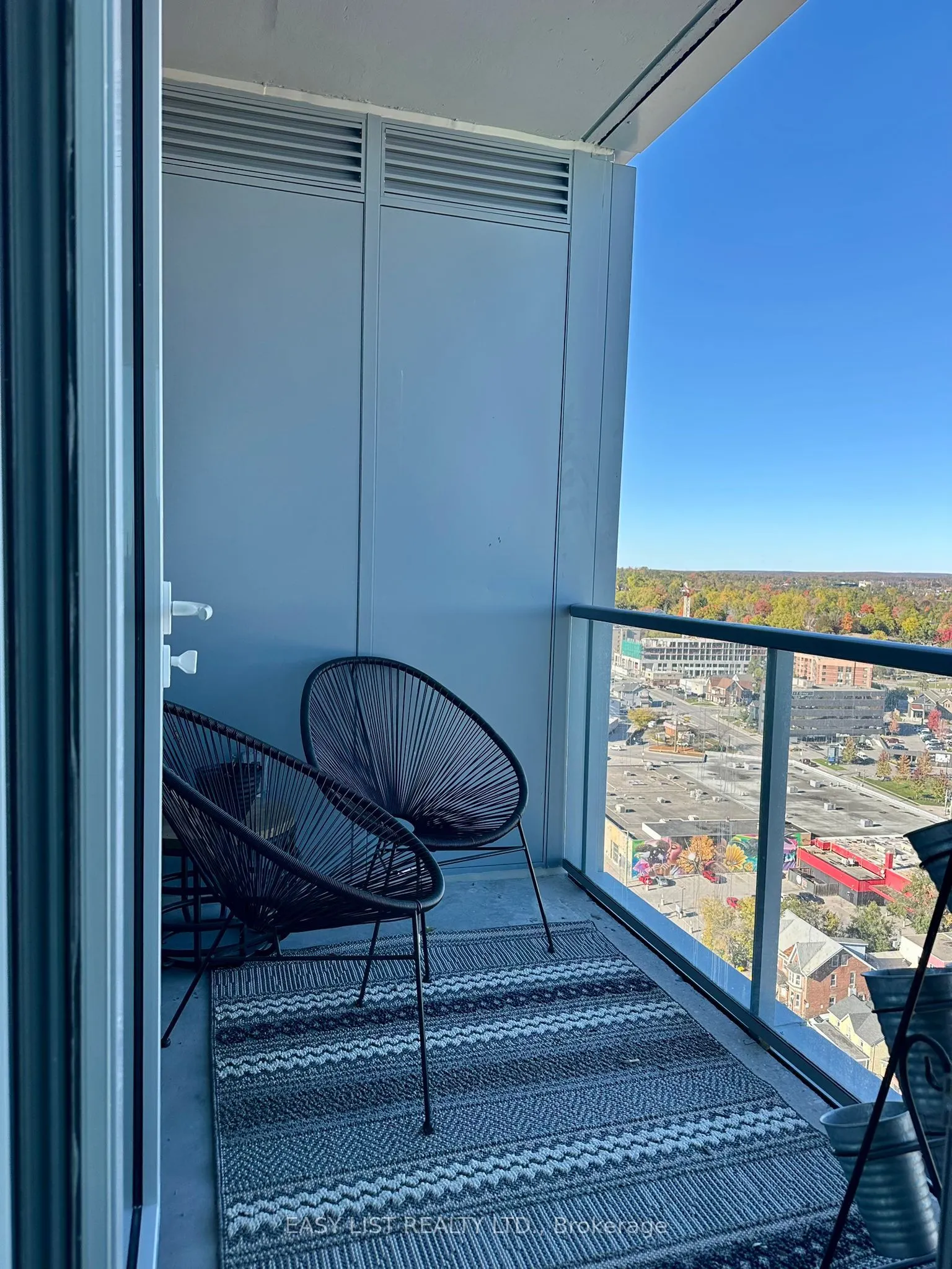 39 Mary Street, #2008