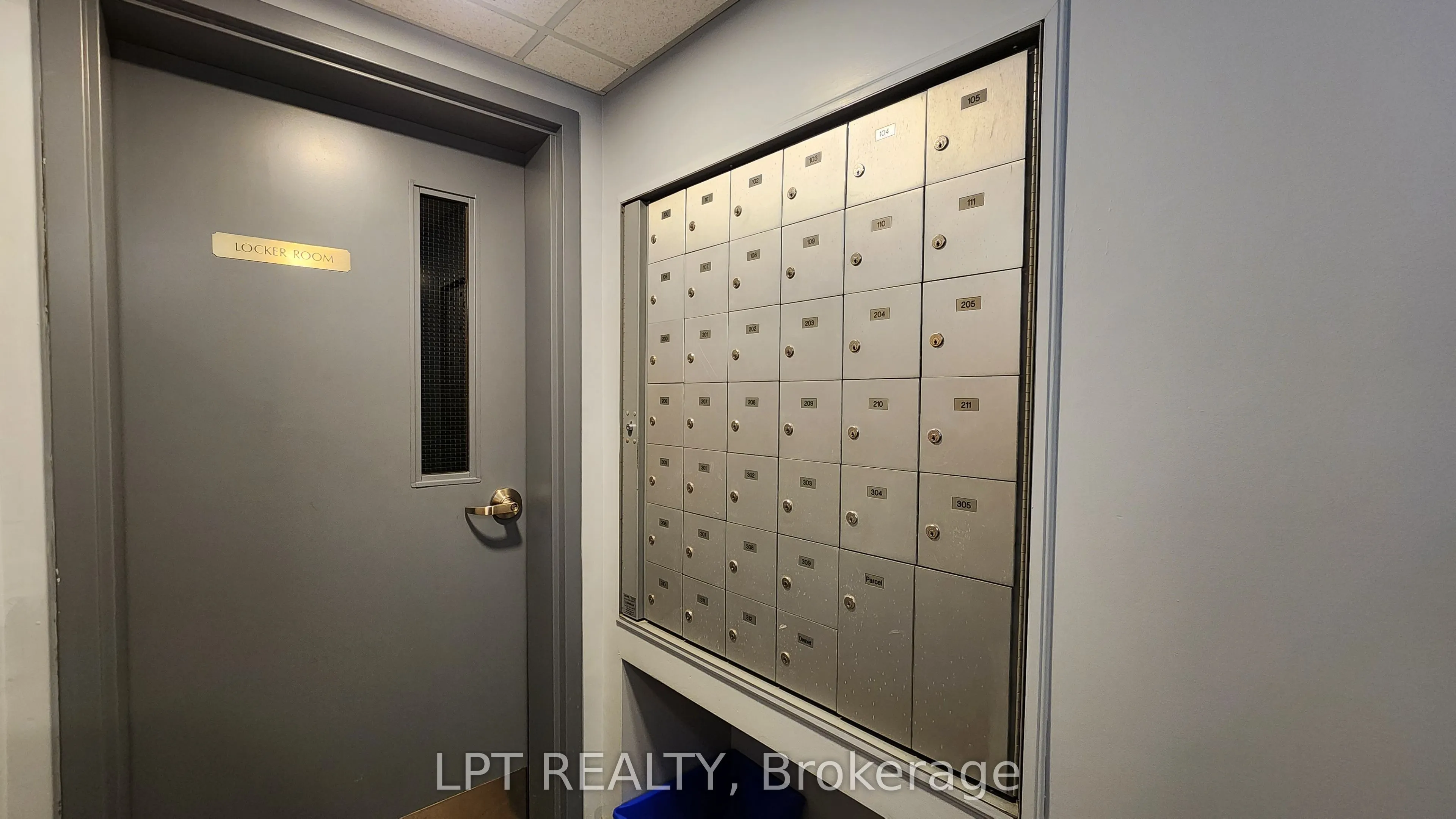 500 Mapleview Drive W, #110