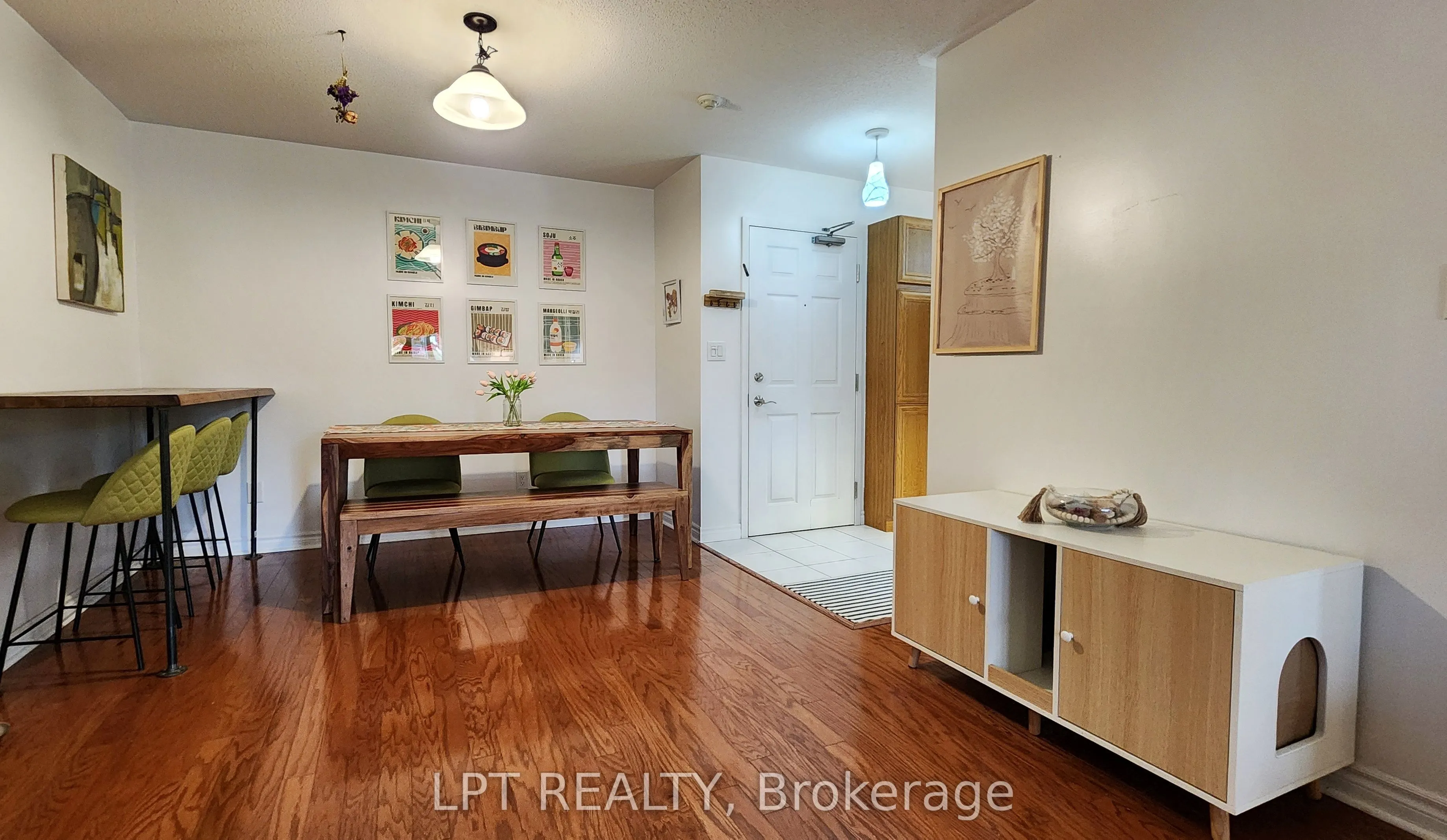 500 Mapleview Drive W, #110