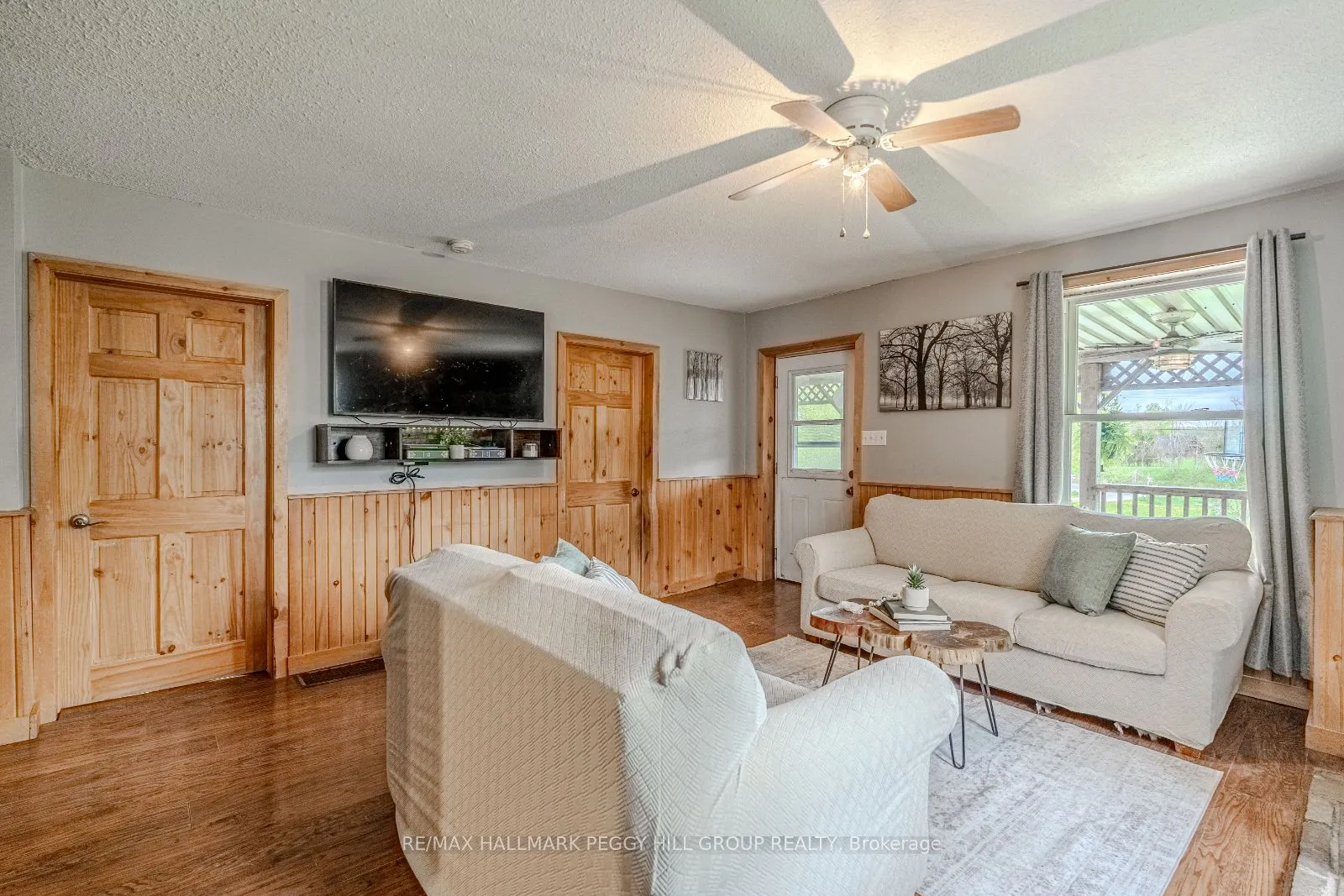 1601 Penetanguishene Road