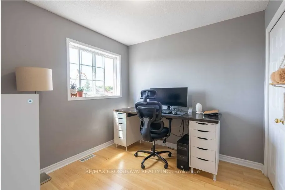 34 Willow Drive, #Main