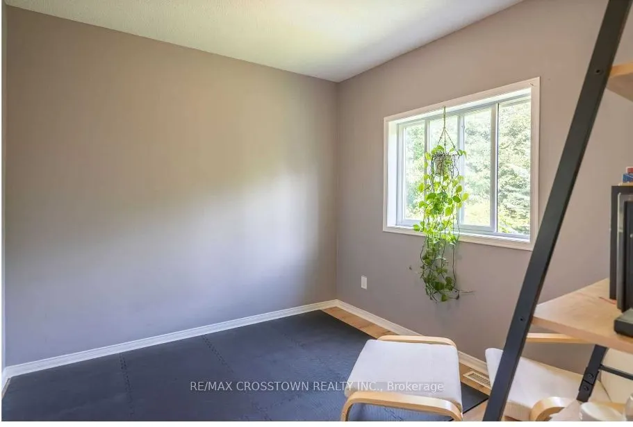 34 Willow Drive, #Main