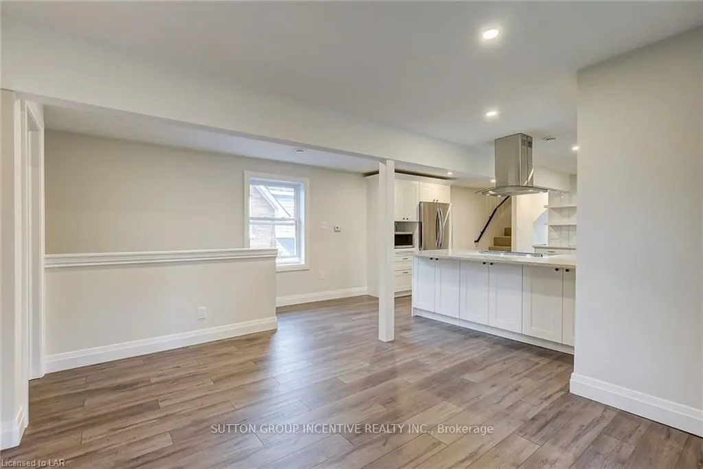 234 LACLIE Street, #1