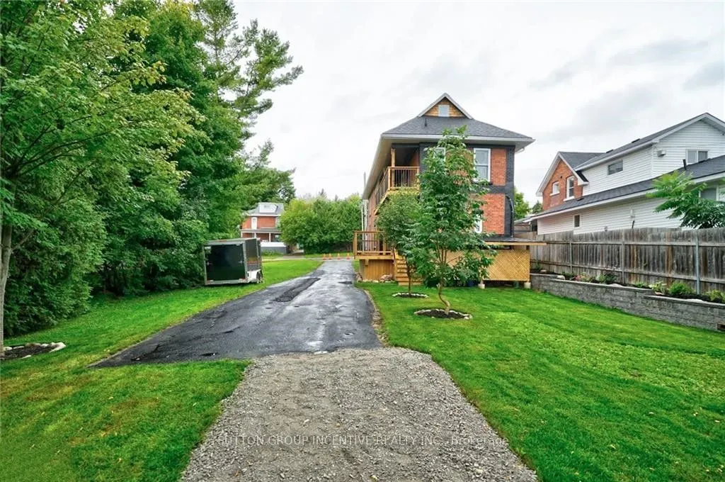 234 LACLIE Street #1
