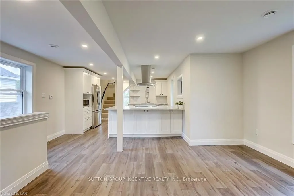 234 LACLIE Street, #1