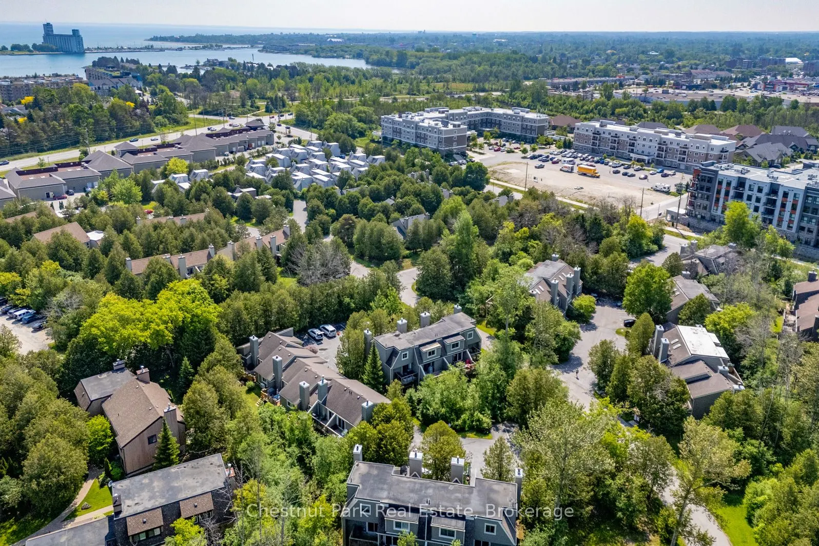 197 Escarpment Crescent, #7