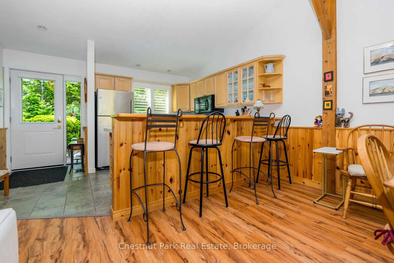 197 Escarpment Crescent, #7