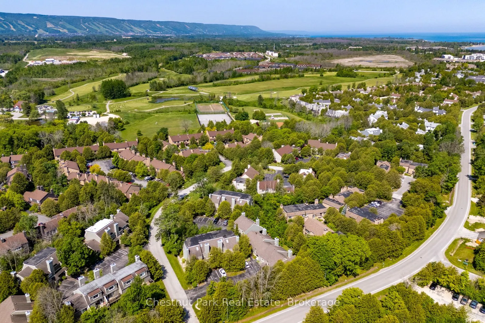 197 Escarpment Crescent, #7