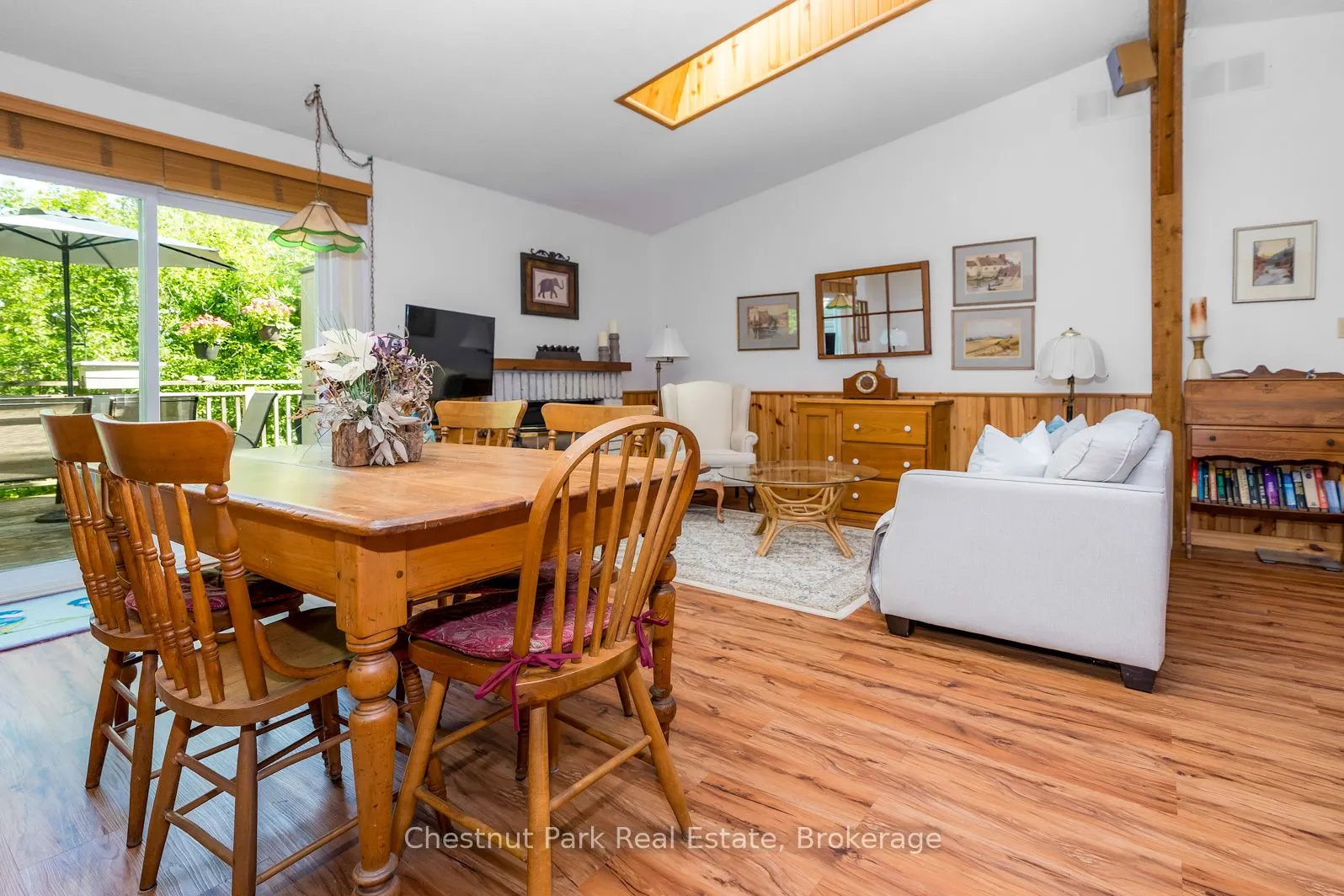 197 Escarpment Crescent, #7