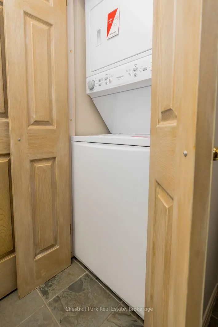 197 Escarpment Crescent, #7