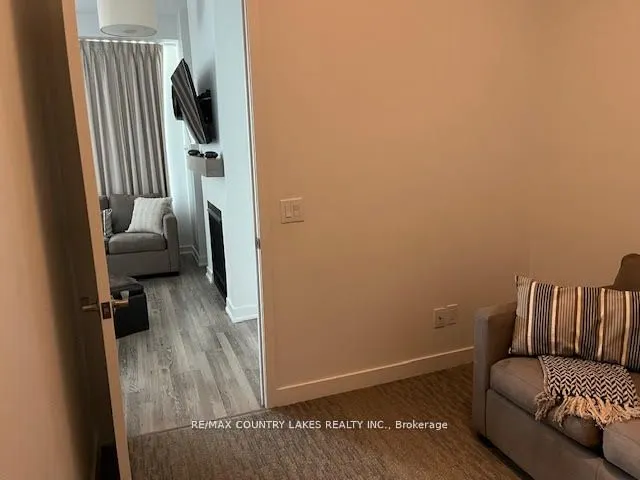 40 Horseshoe Boulevard, #203