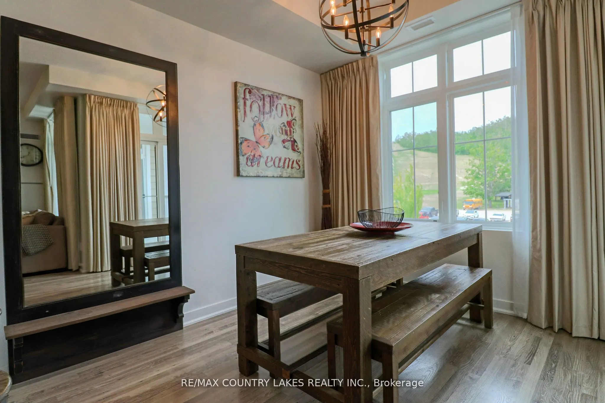 40 Horseshoe Boulevard, #203