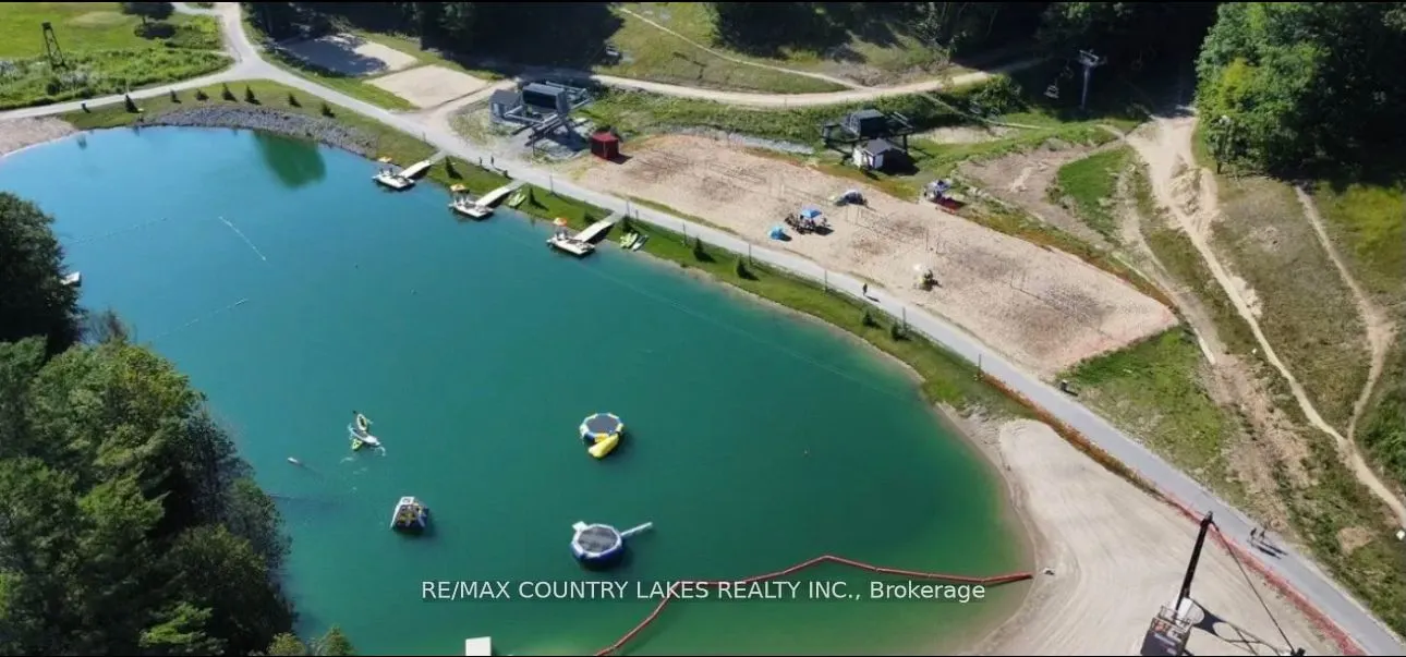 40 Horseshoe Boulevard, #203