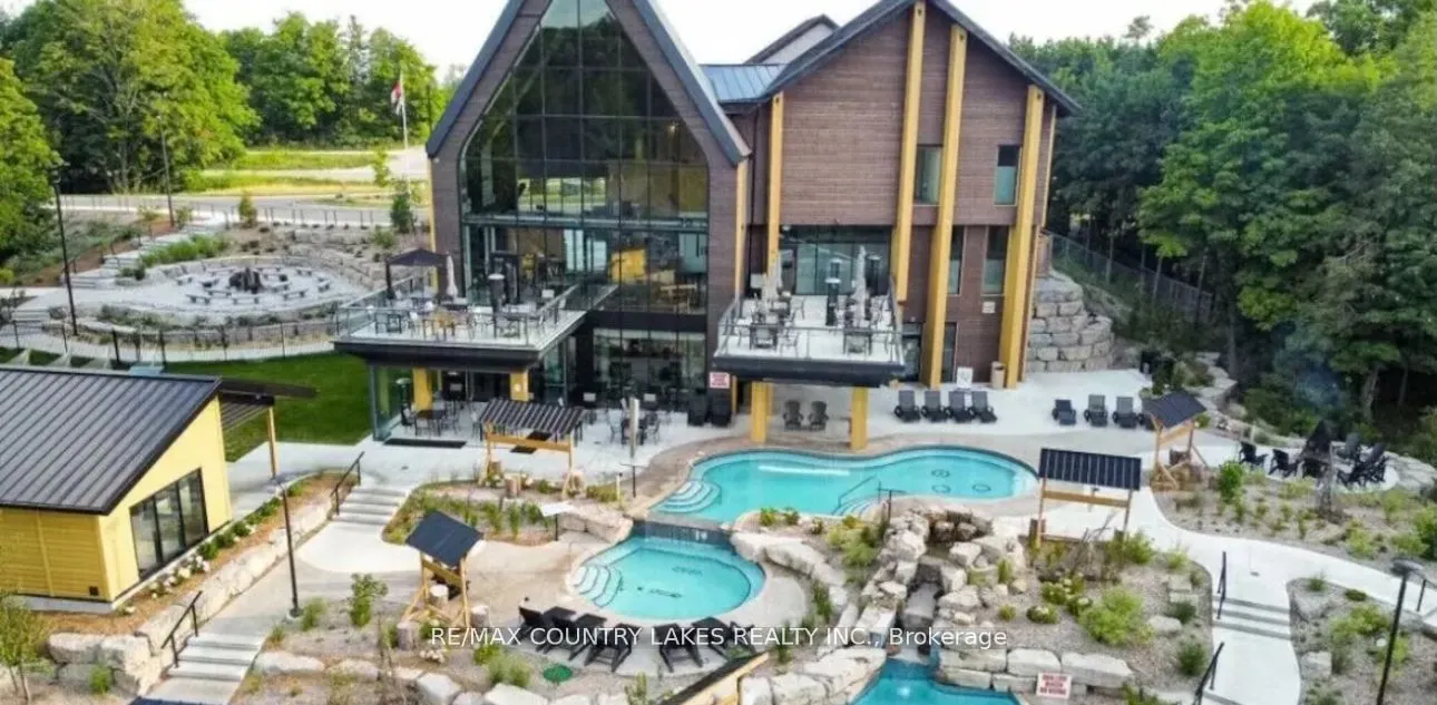 40 Horseshoe Boulevard, #203