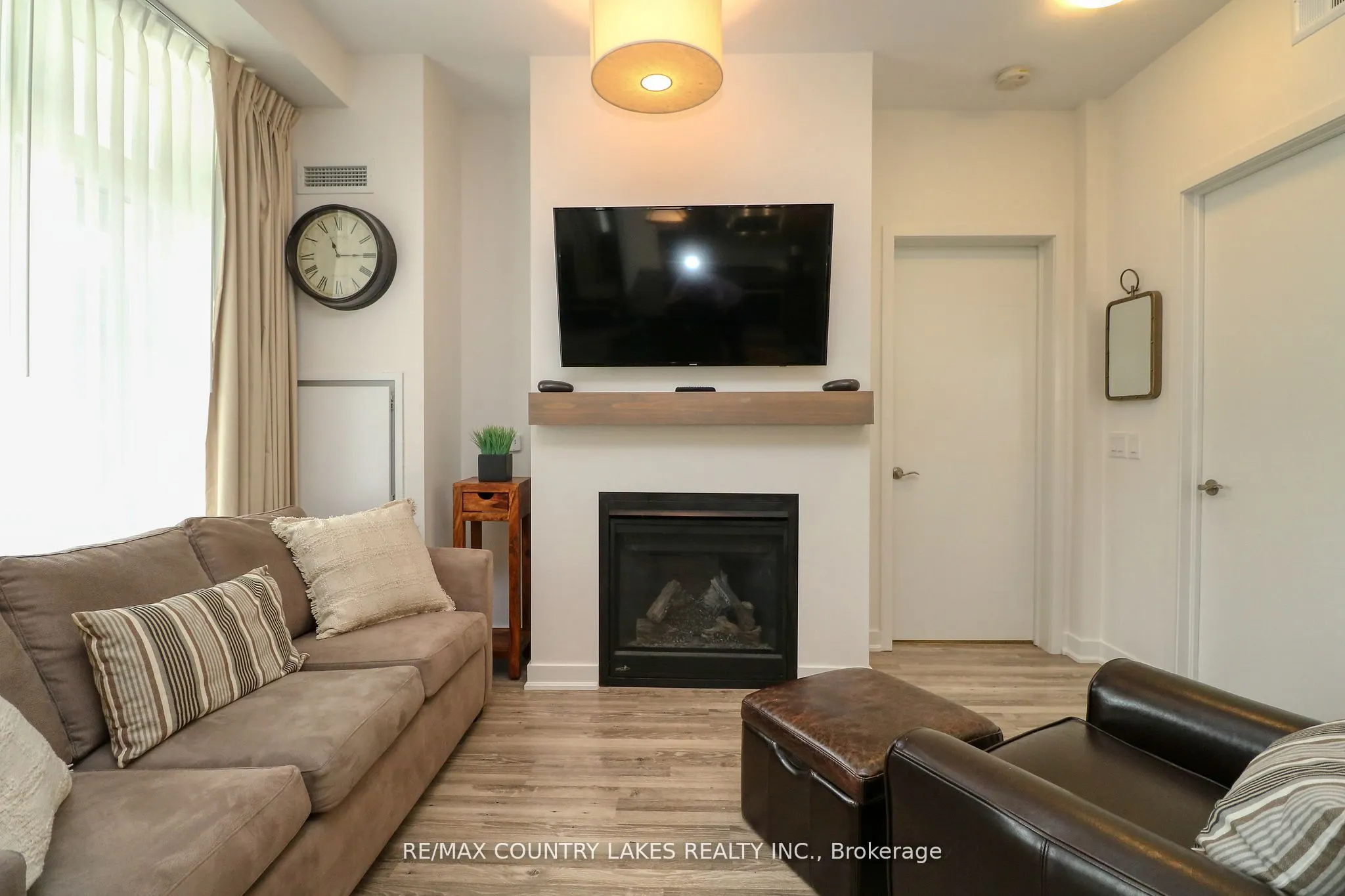 40 Horseshoe Boulevard, #203