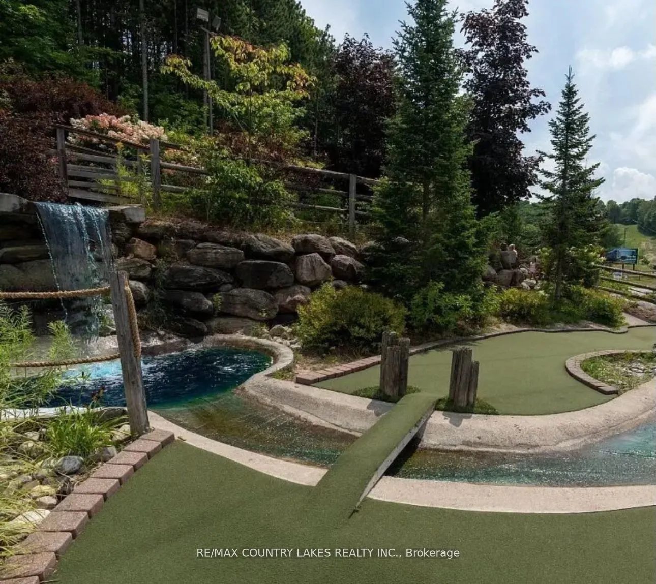 40 Horseshoe Boulevard, #203