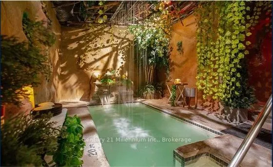 9 Harbour Street, #5117-5119