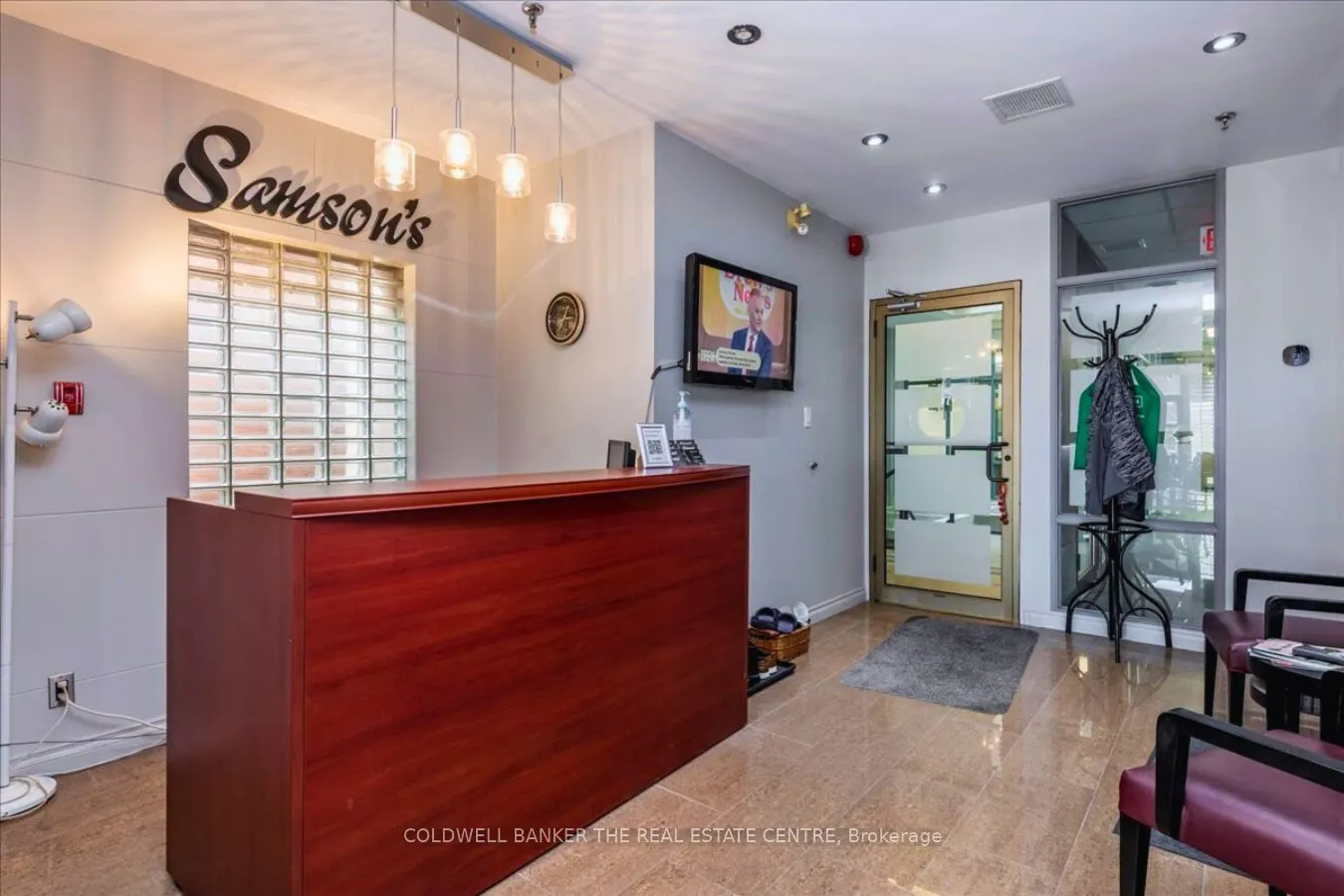 50 Dunlop Street E, #200