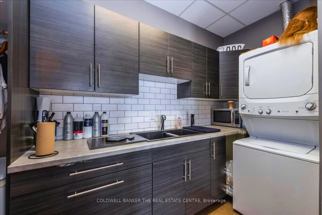 50 Dunlop Street E, #200