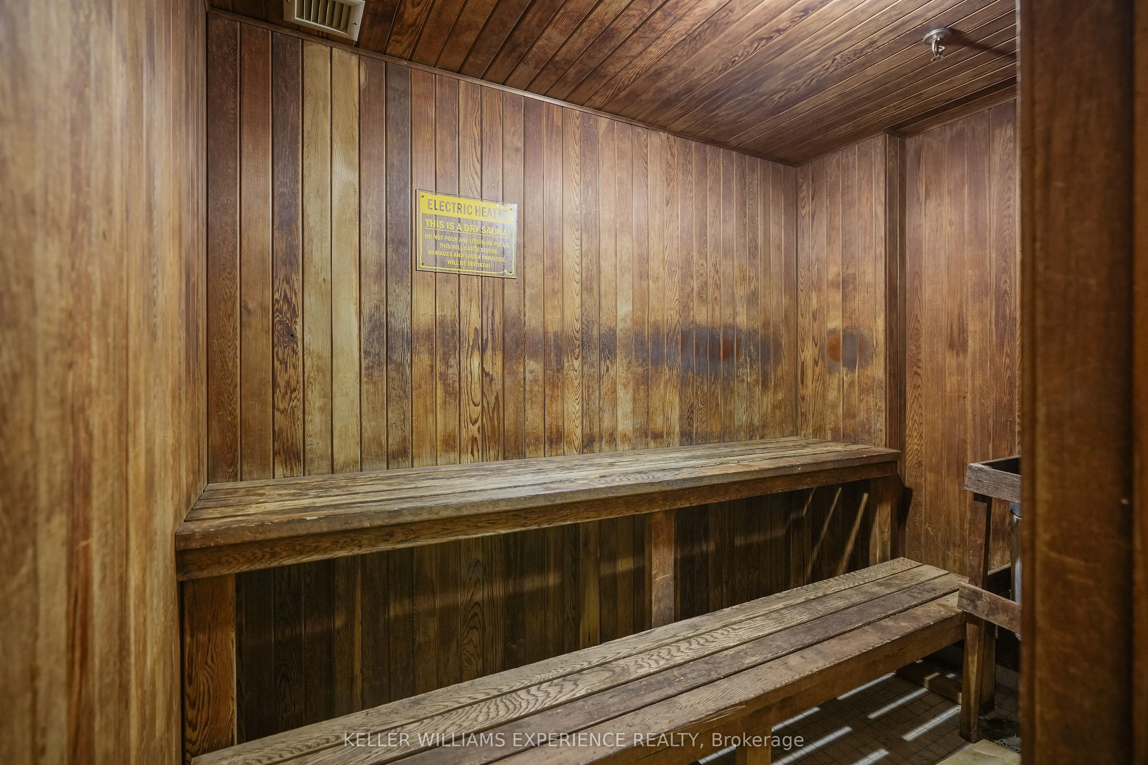 150 Dunlop Street E, #903