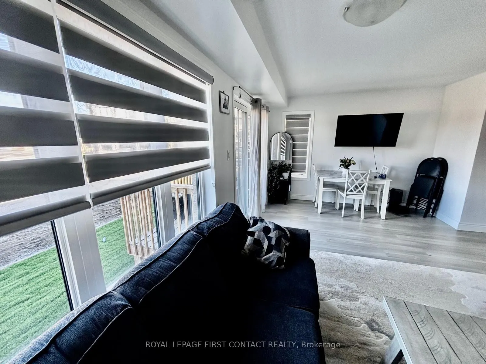 21 Blue Forest Crescent