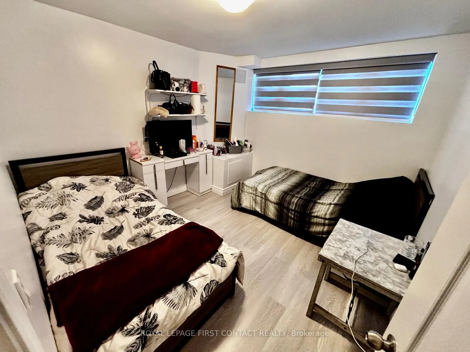 21 Blue Forest Crescent